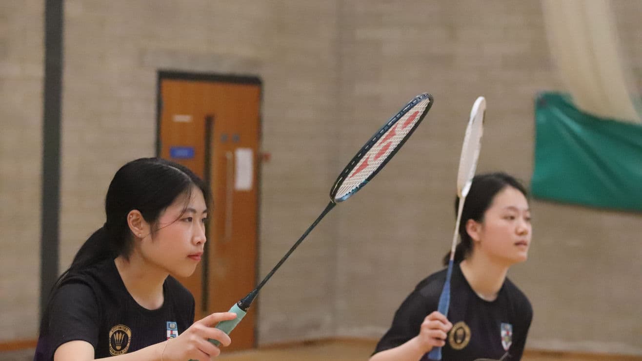 Mixed Badminton (Team Trials): FREE Sports Session